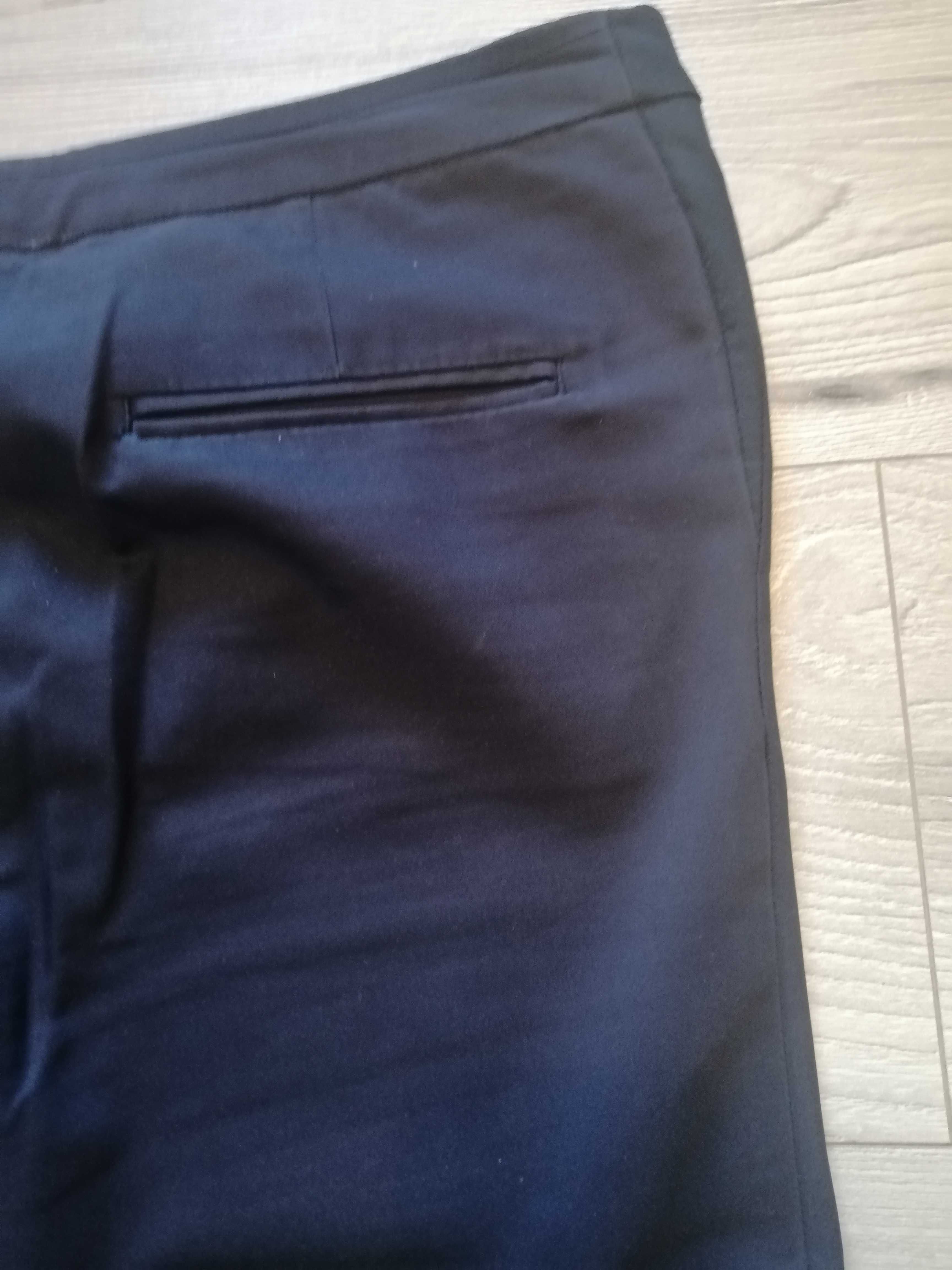 Spodnie materiałowe damskie firmy H&M w rozmiarze 42/44
