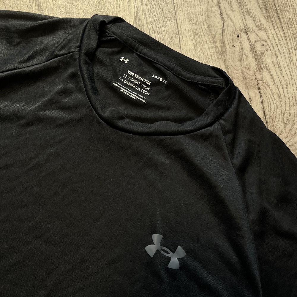 Спортивная футболка для спорта Under Armour big logo