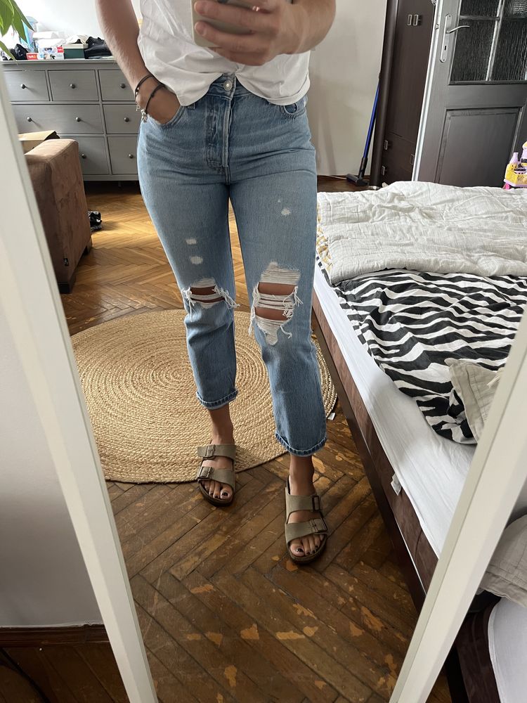 Spodnie/ Jeansy/ Dzinsy Levis 501 W25 L26