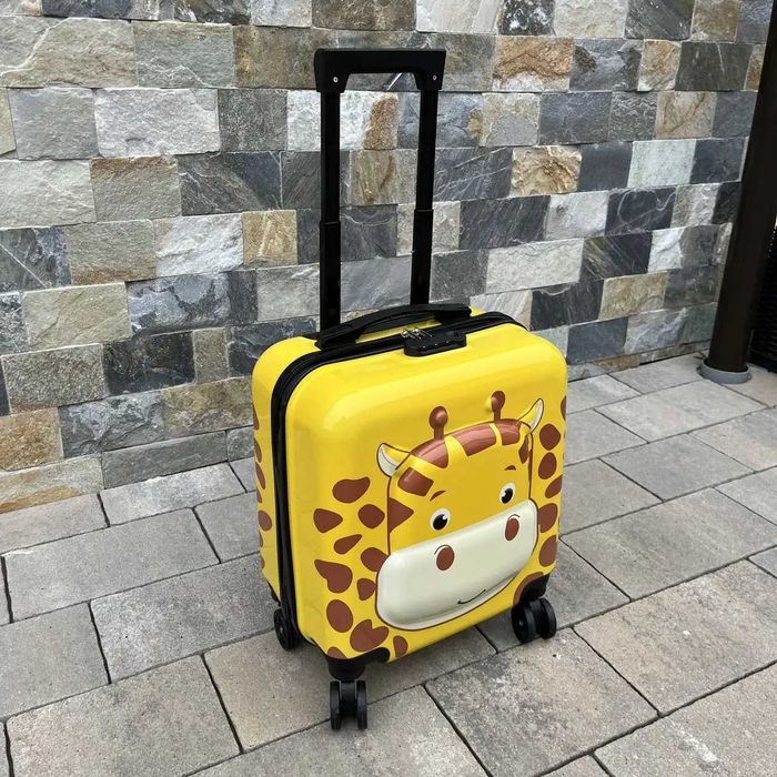 Стильна дитяча дорожня валіза на колесах 4 КОЛЬОРИ Валізка Чемодан