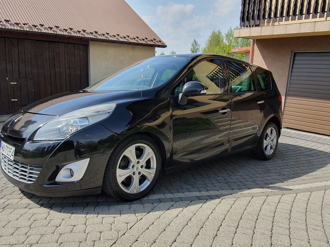 Renault Grand Scenic III 2.0 DCI BiXenon Navi Skóra