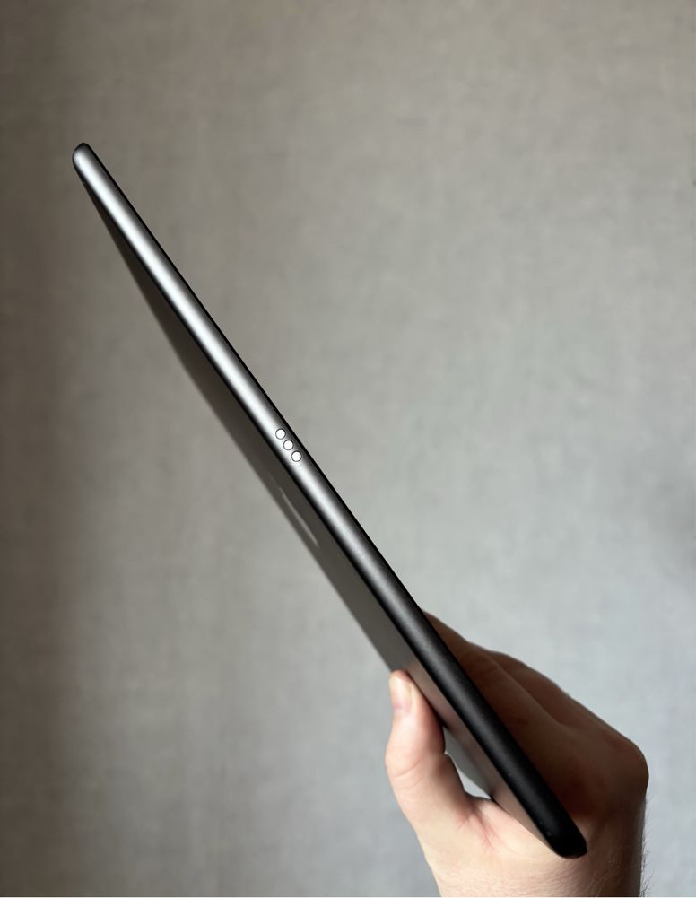 IPad 9 Gen 64 Gb WiFI-LTE 10.2