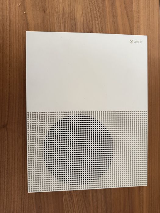 Xbox one S como nova