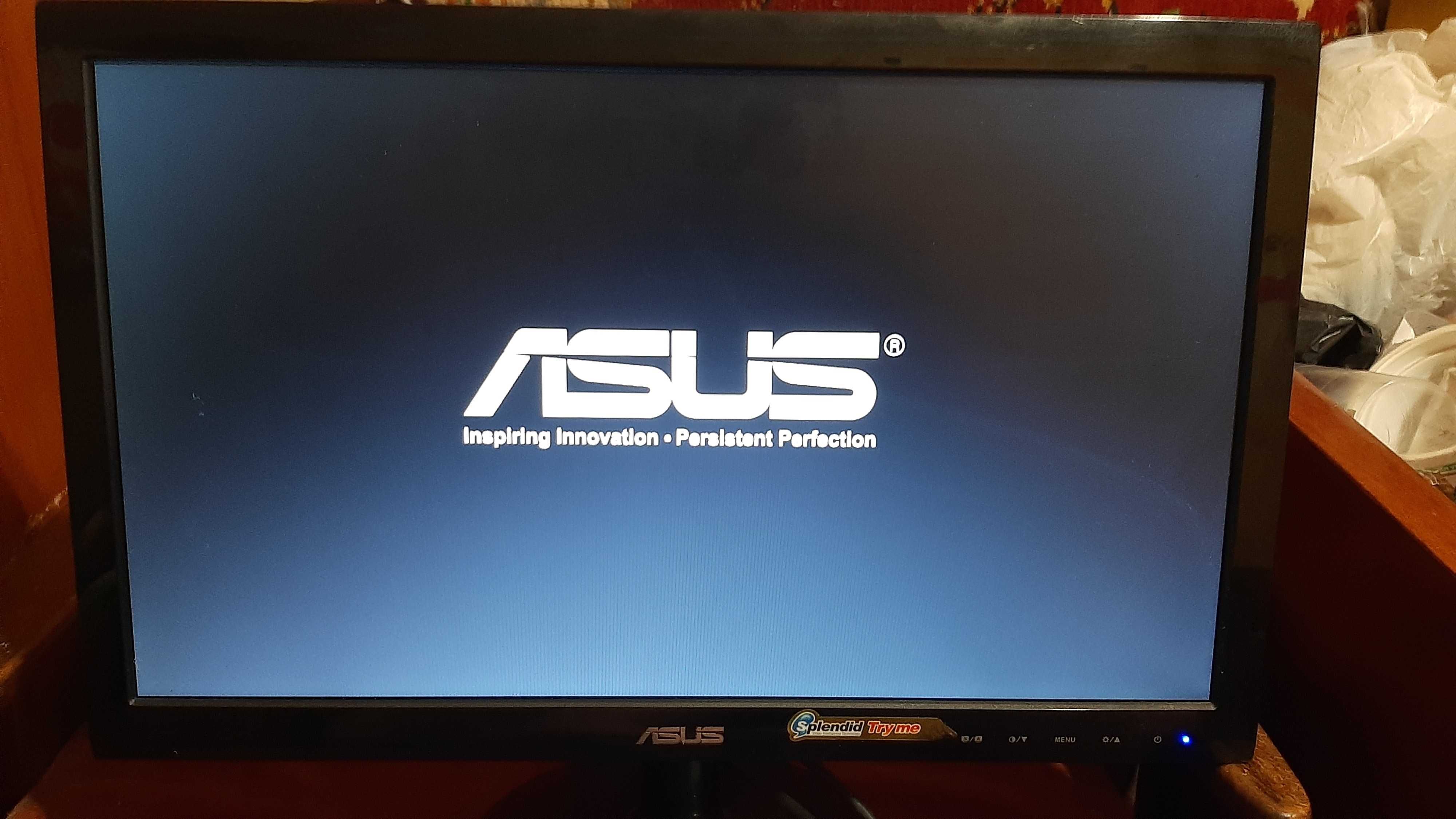Монитор 18,5 Asus VS197