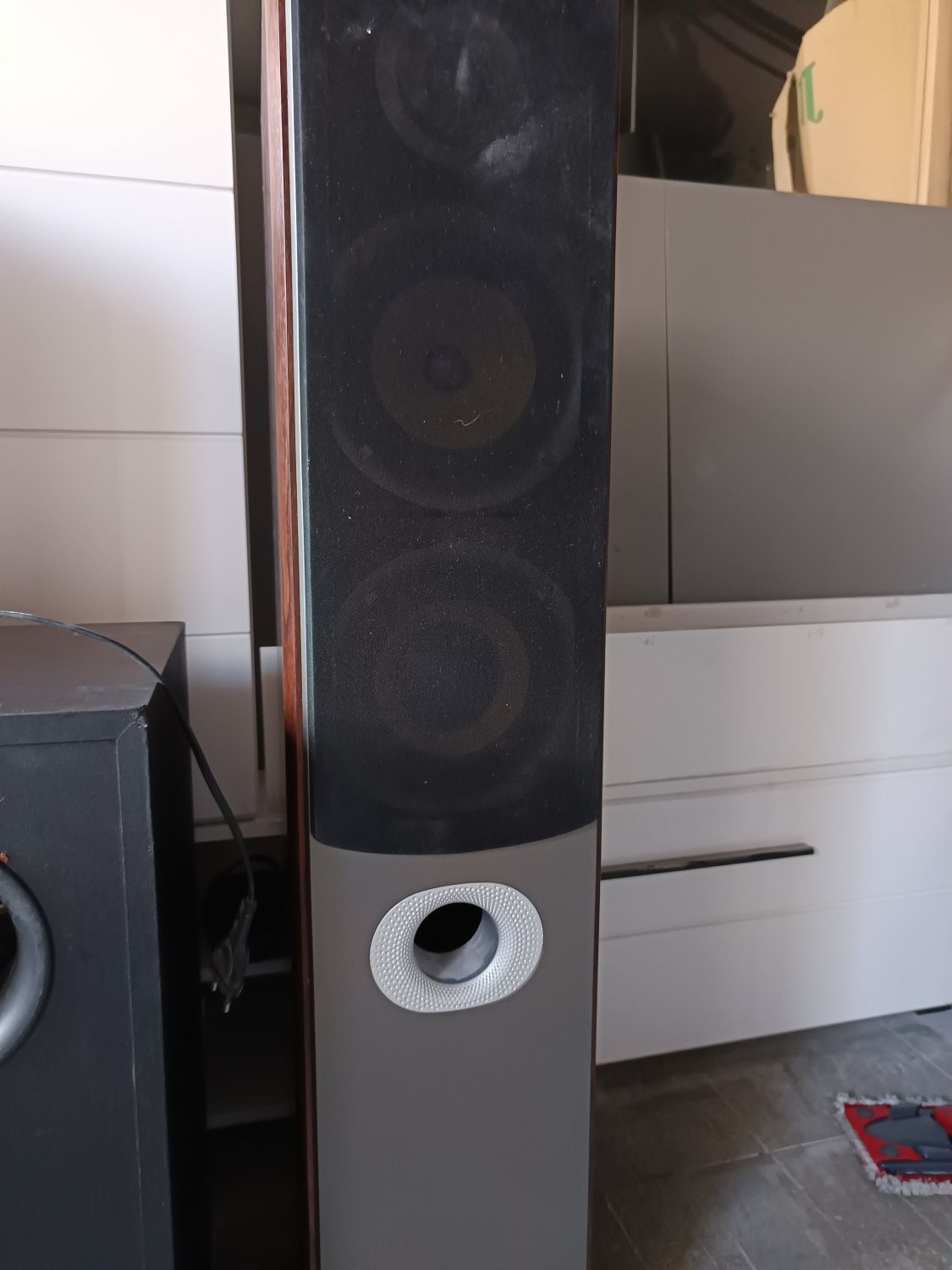 Subwoofer plus 2 kolumny