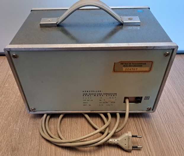Pracitronic GF 22 - generator 2Hz - 20kHz.