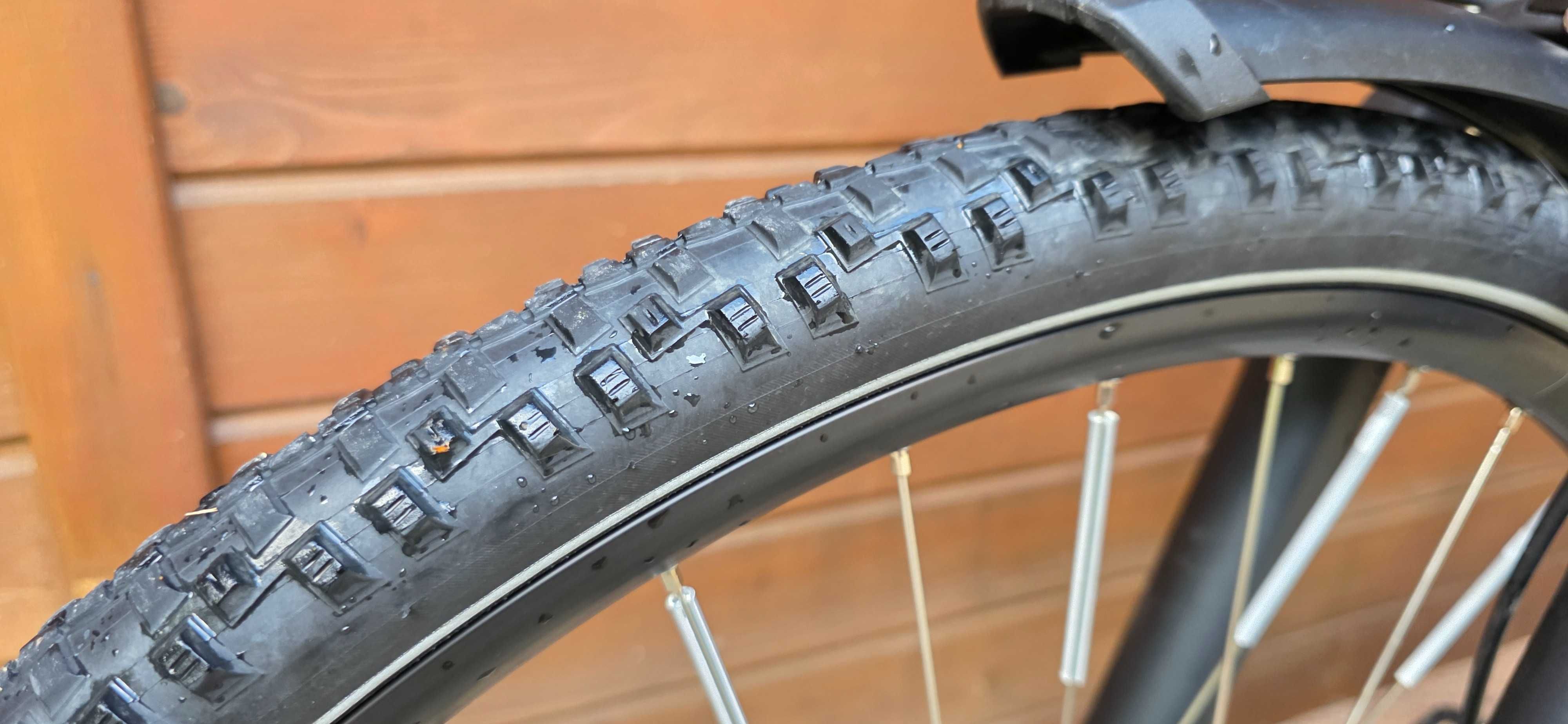 CUBE Cross trekking 28 ( M 159-179cm ) Bosch