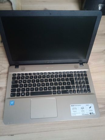 Laptop Asus  F541S. 15,6" 100%ok.