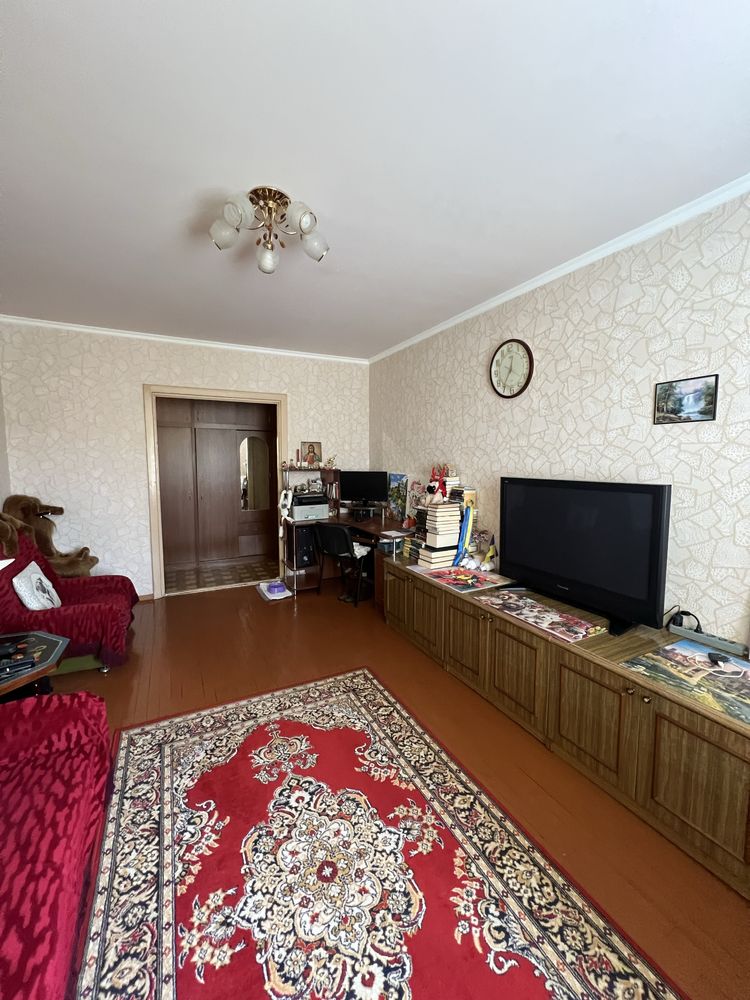 Продам 3к 9м 8 эт ОСББ,работаем с Програмами