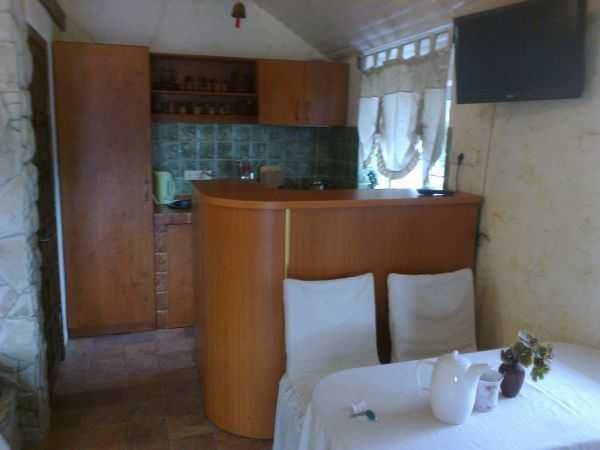 Апартамент-студіо рядом с магазинами  и НП  под Черноморском