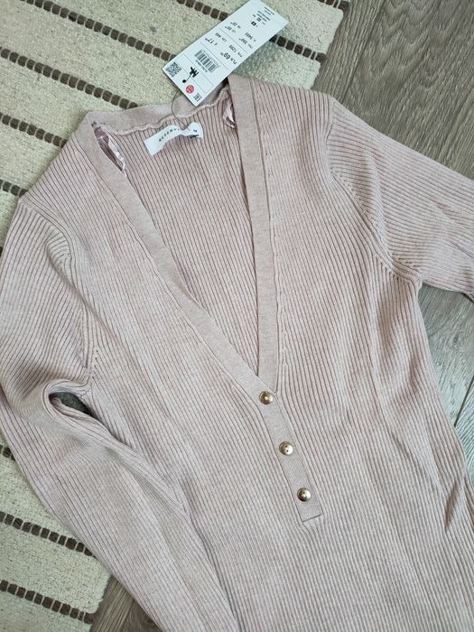 Sprzedam sweter Reserved