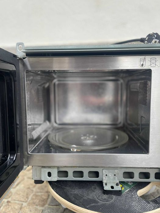 Micro-ondas Balay – usado, em bom estado!