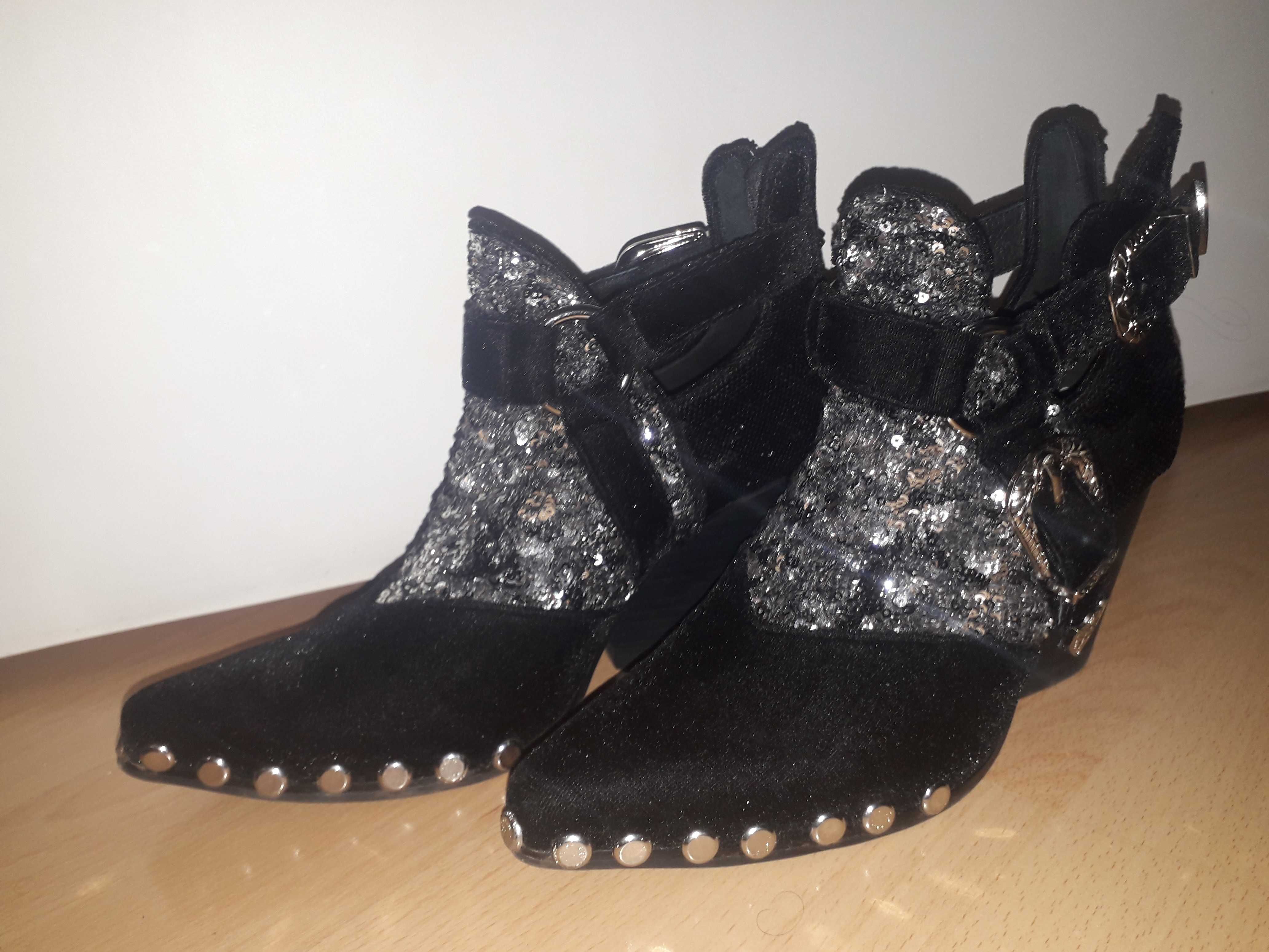 Botki Jeffrey Campbell pięknie zdobione r. 38