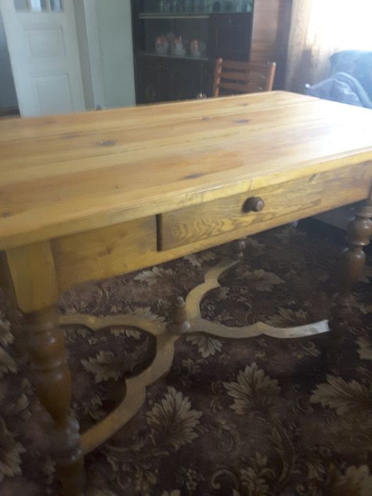 Стіл обідній дерев'яний,дубовий