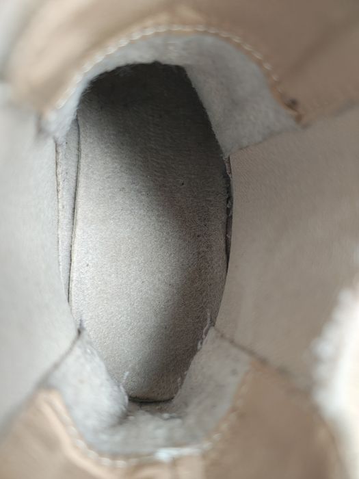 Чоботи челсі бежеві  37 розмір