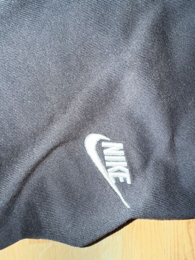 Nike oryginalne spodenki czarne Sportswear