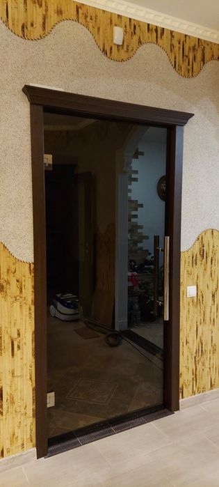 Двери в ванную комнату душевые кабины перегородки из стекла