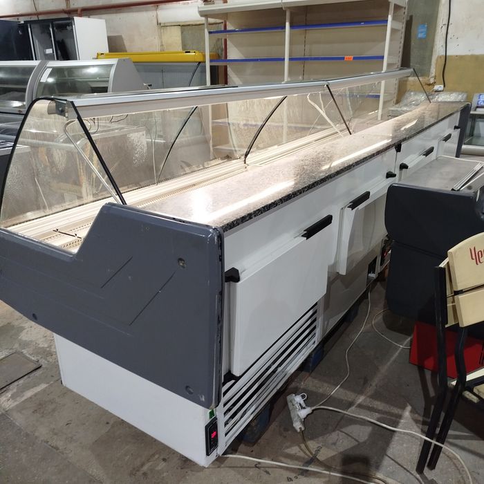Витрина холодильная COLD Длина 3.8 метра С двух частей