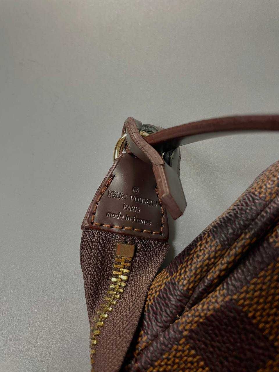 Міні сумочка LOUIS VUITTON Pre-Loved Pochette Damier Ebene Оригінал