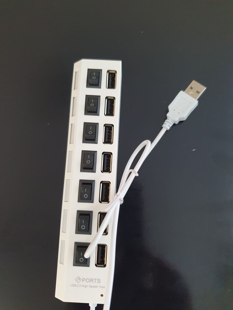 Listwa UBS 2.0 z przełącznikami, kabel 30 cm