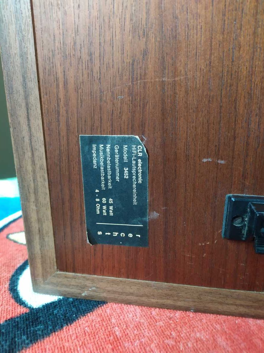 Kolumny  monitory CLR Electronic 3452. HI-FI Stereo.