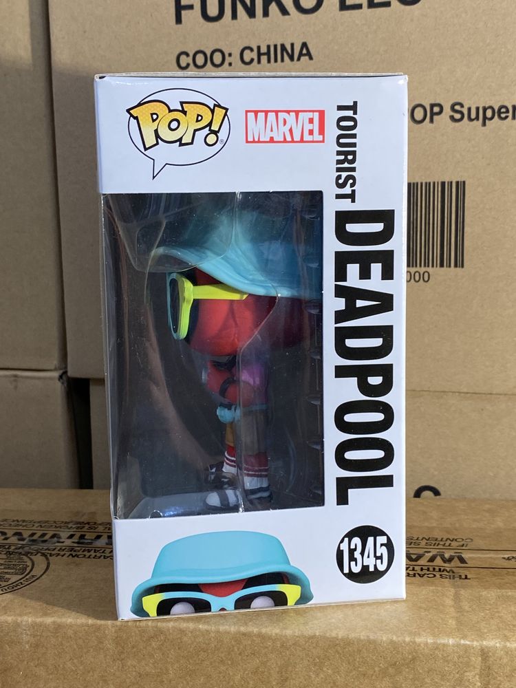 Tourist Deadpool 1345 Marvel Funko Pop