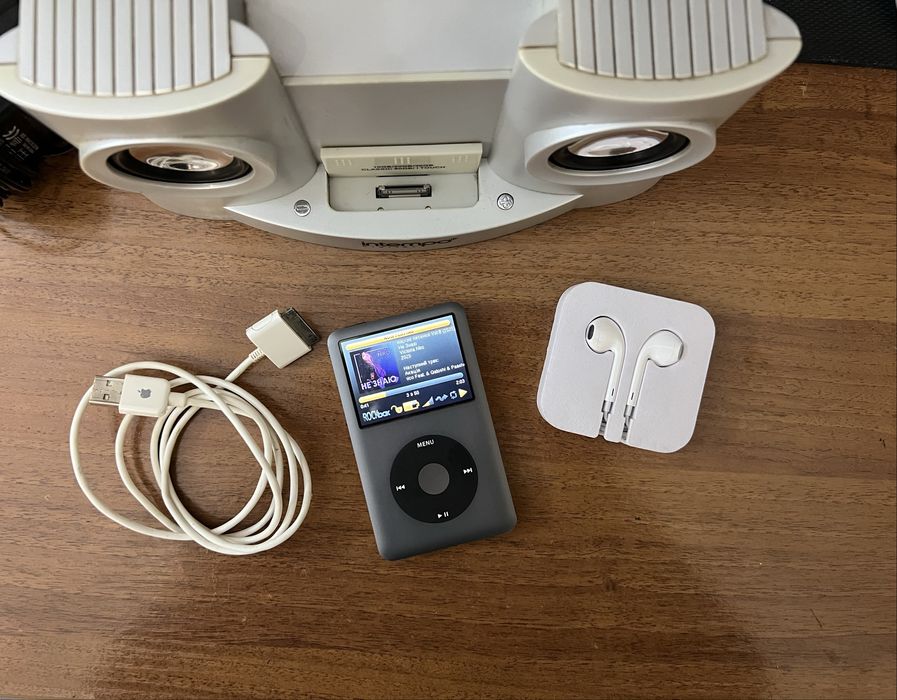 iPod Classic 7 160gb EarPods +док станція