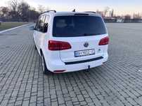 VW Touran 2012 Match