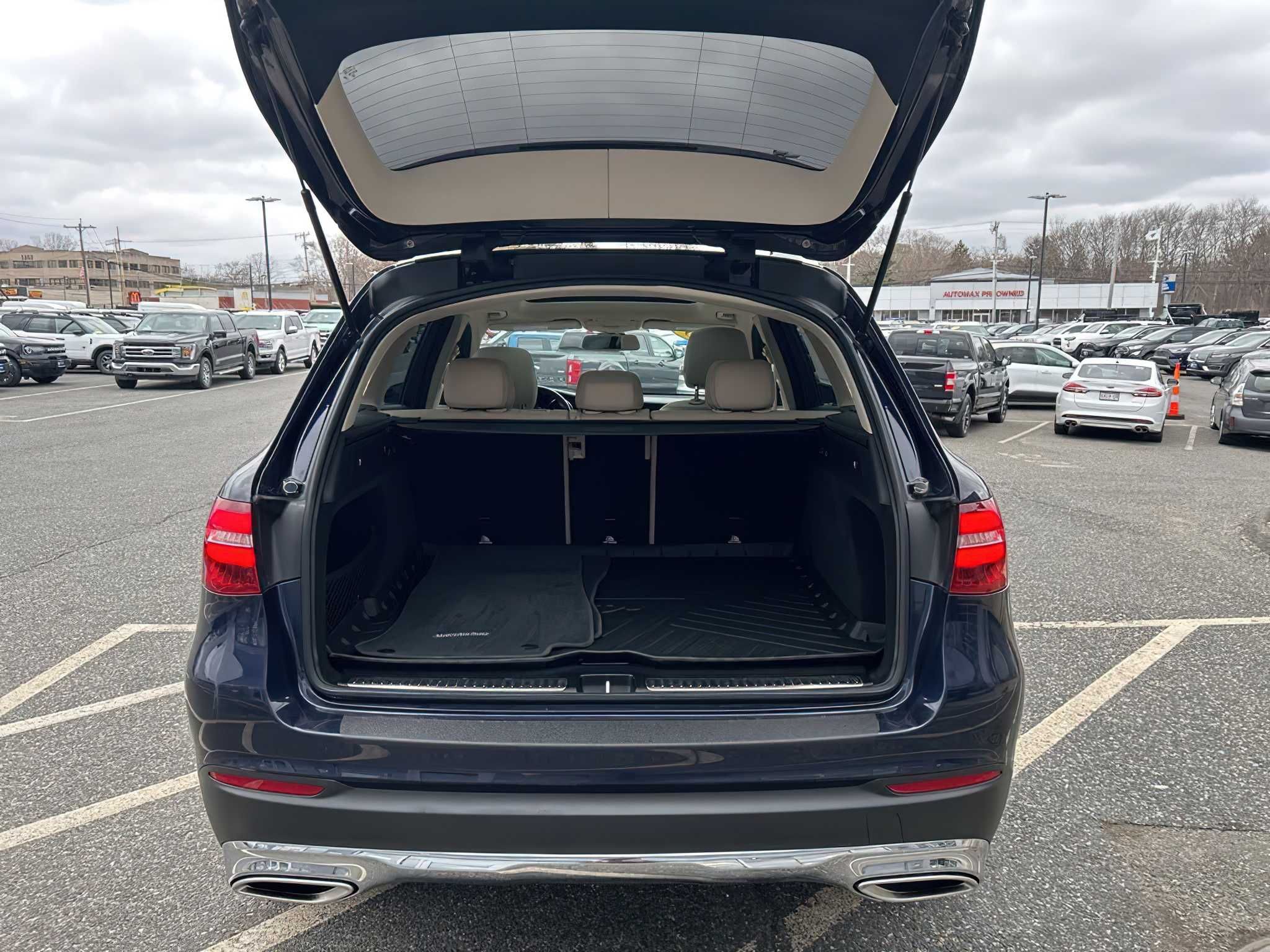 2018 Mercedes-Benz GLC 300