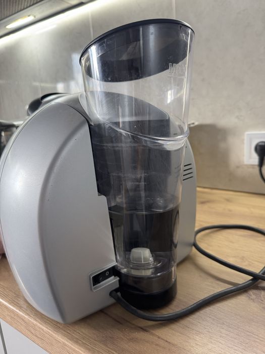 Капсульна кавомашина Tassimo Braun