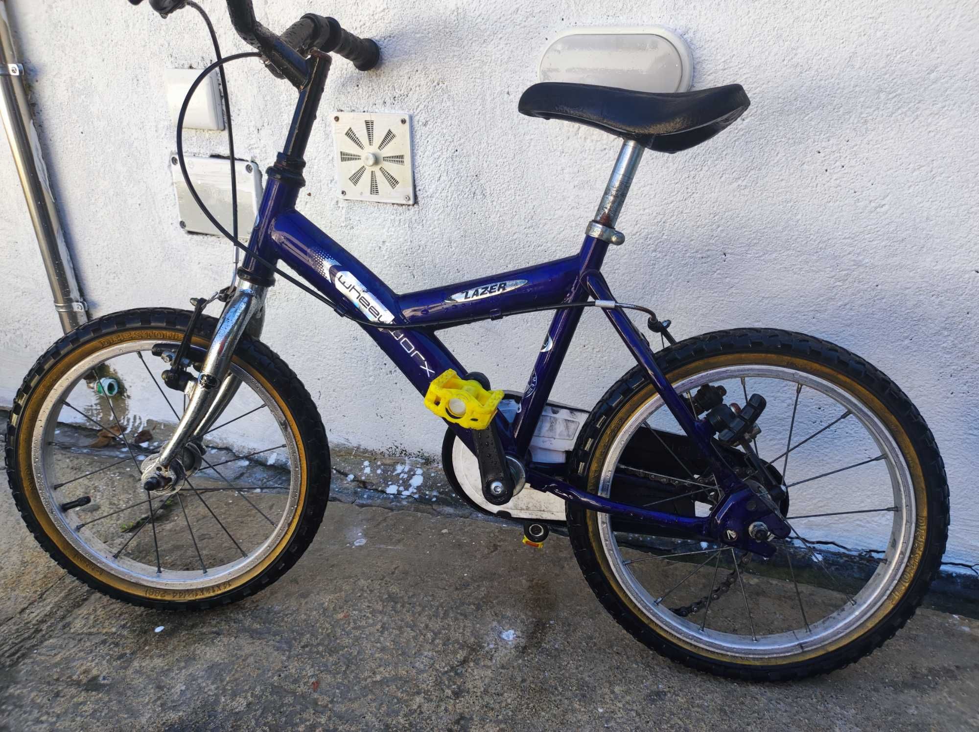 Bicicleta de criança