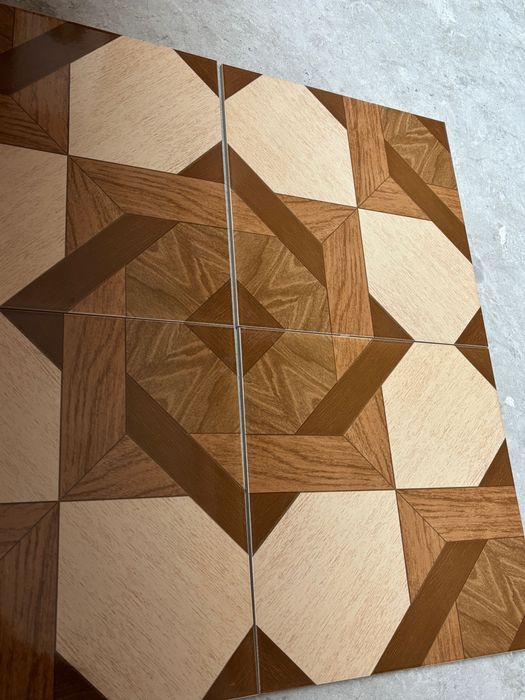 Плитка на підлогу