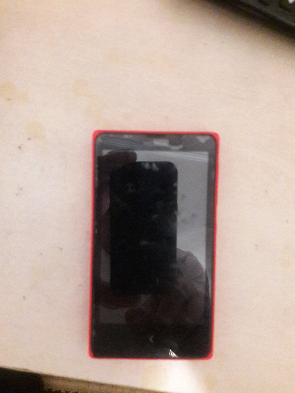 Продам Nokia Lumia