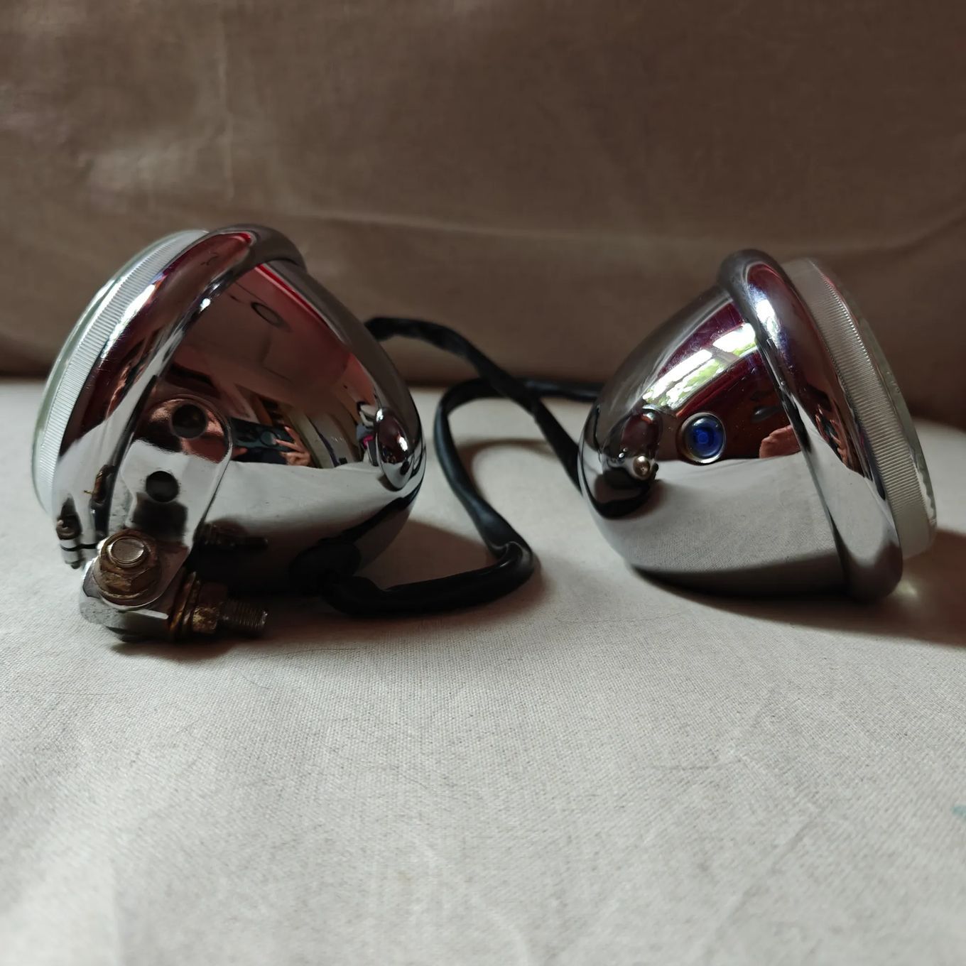 Lampa reflektor przedni chrom Harley Davidson chopper Niox W 105-3S