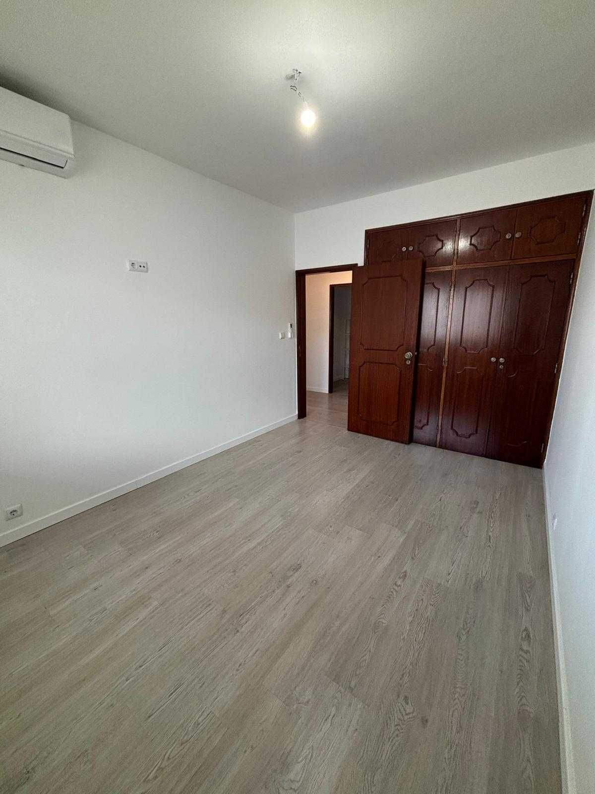 Apartamento T3 Arrendamento Anual – Loulé