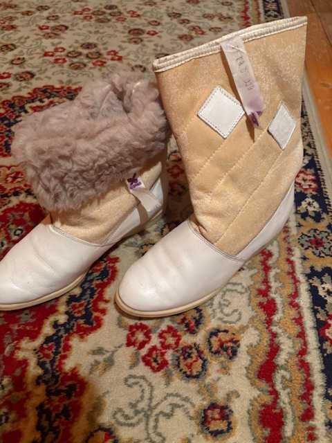 Sprzedam damskie botki ocieplone