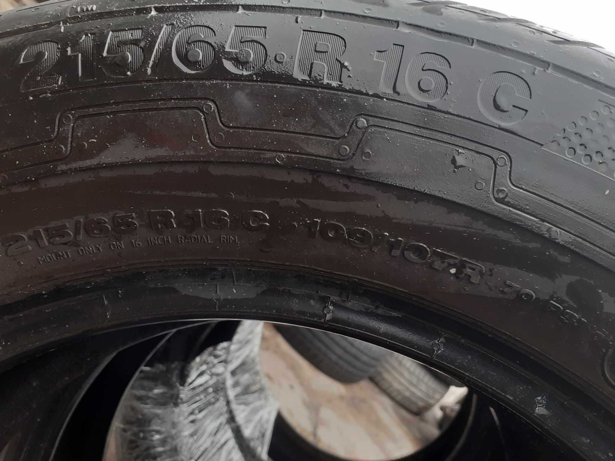 2x używane opony letnie 215/65 R16C CONTINENTAL do busa -6.5 mm