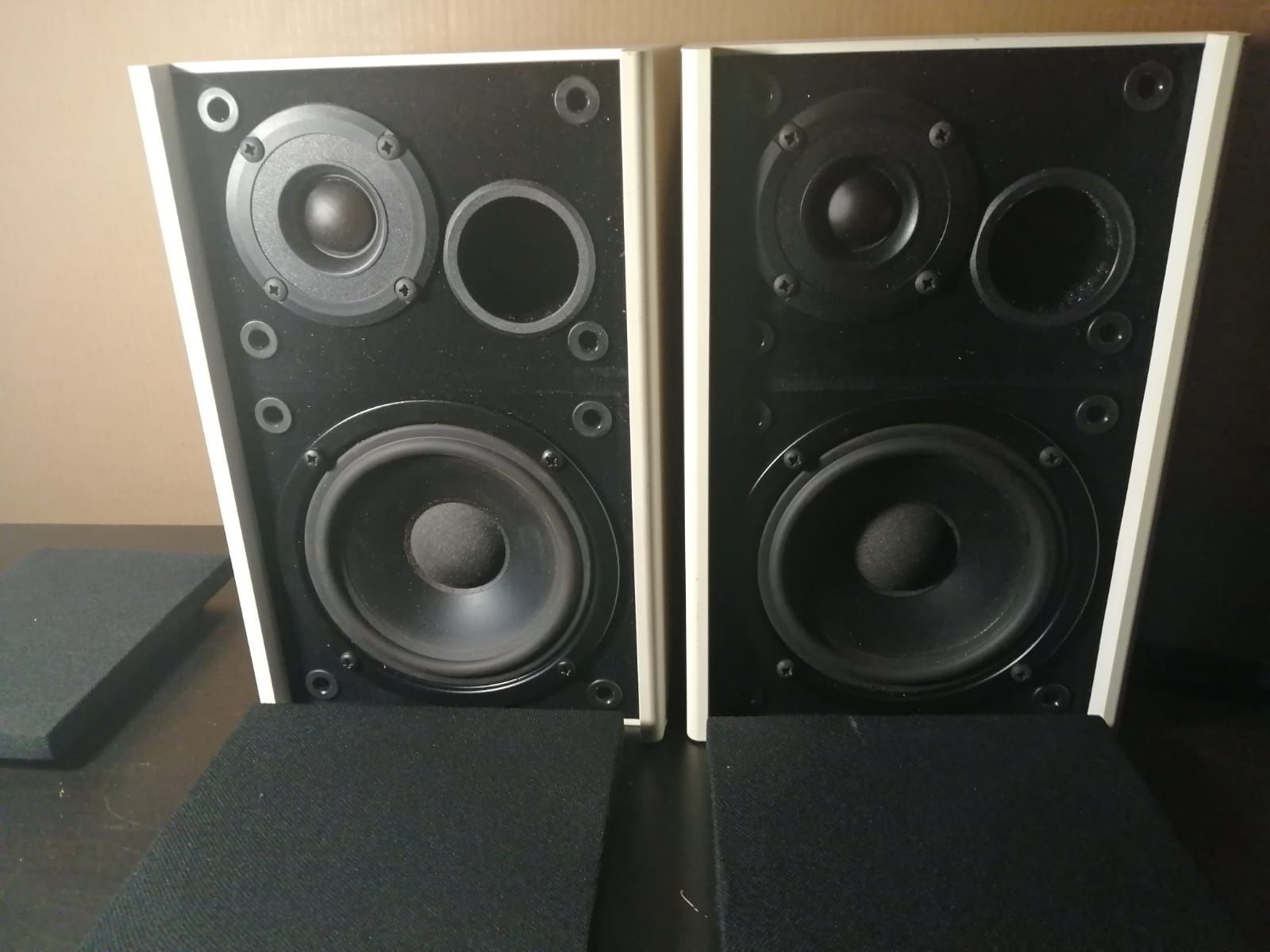 Monitory Yamaha NS-G3