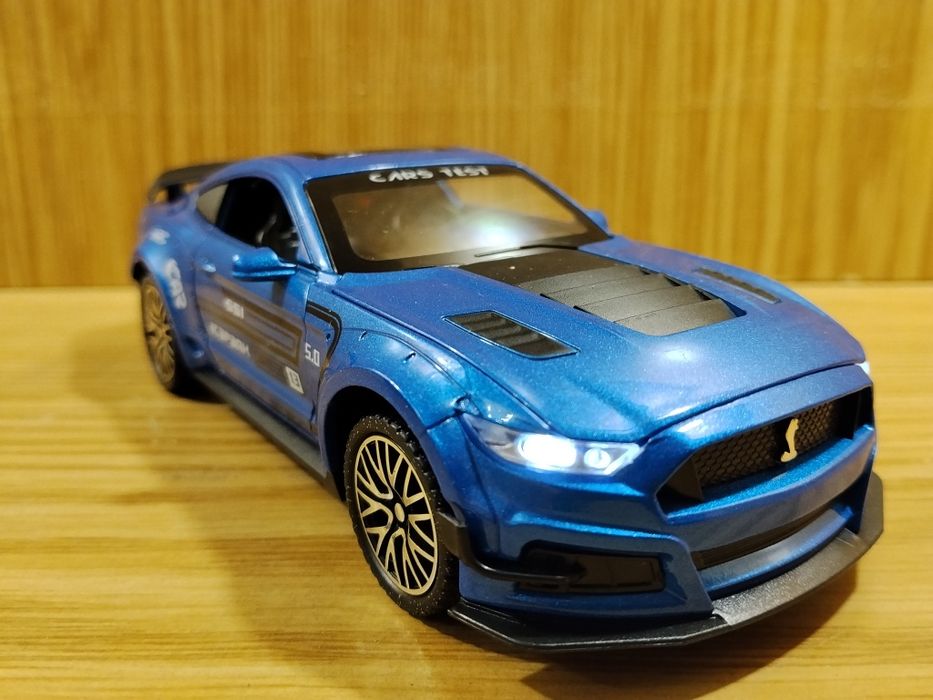 Модель Ford Mustang 1:32 автоэксперт металл свет звук инерция мустанг