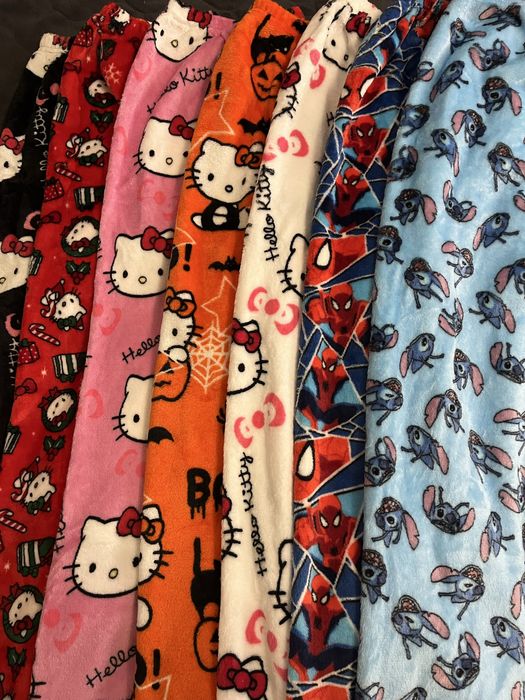 Штани hello kitty, штани на флісі, теплі штани хелоу кітті, штани стіч