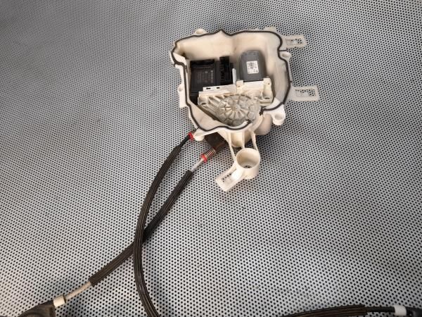 Elevador vidros frente esquerdo SEAT Altea (5P1)