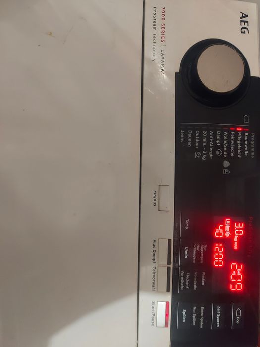 Пральна машина Aeg 7000 з функцією відпарювання