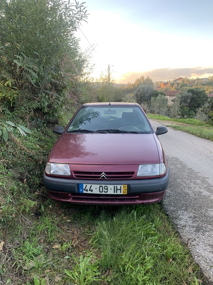 Citroen Saxo 1997 (negociável)
