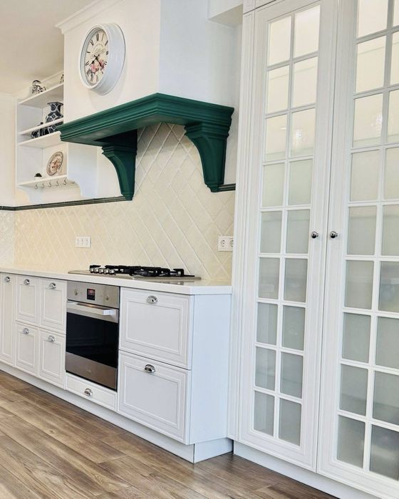 ПРОДАЖ 3 кімнатної квартири з видом на озеро