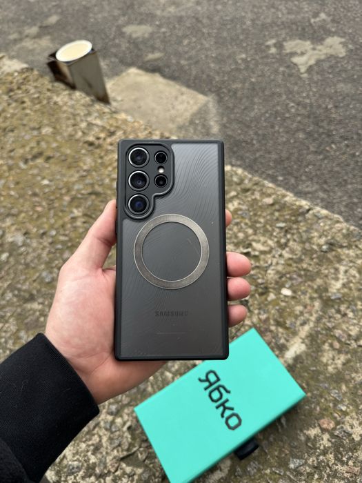 Samsung S24 ULTRA 12/256 на гарантии
