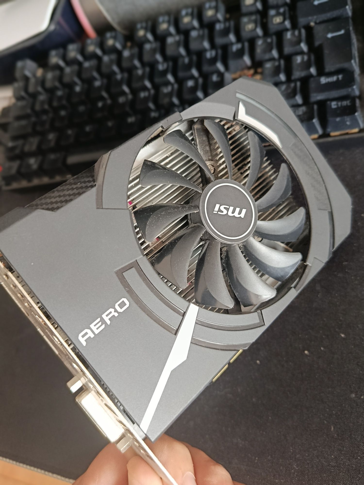 Placa gráfica NVidia GTX 1050 Msi 2gb