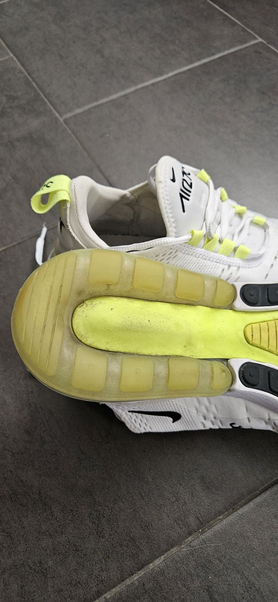 Buty Nike air max 270 r38