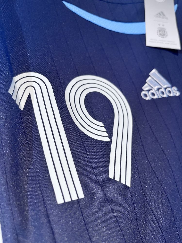 Koszulka Argentina 2006 Messi #19 – Początek Legendy