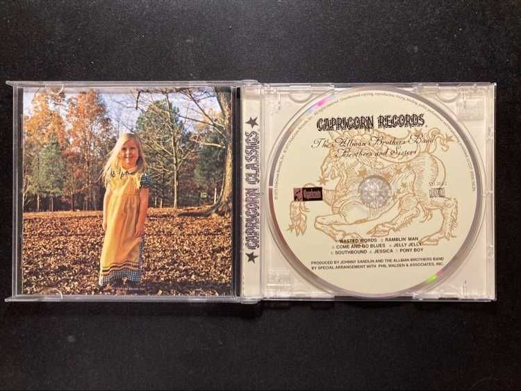 ALLMAN BROTHERS BAND Brothers and sisters CD