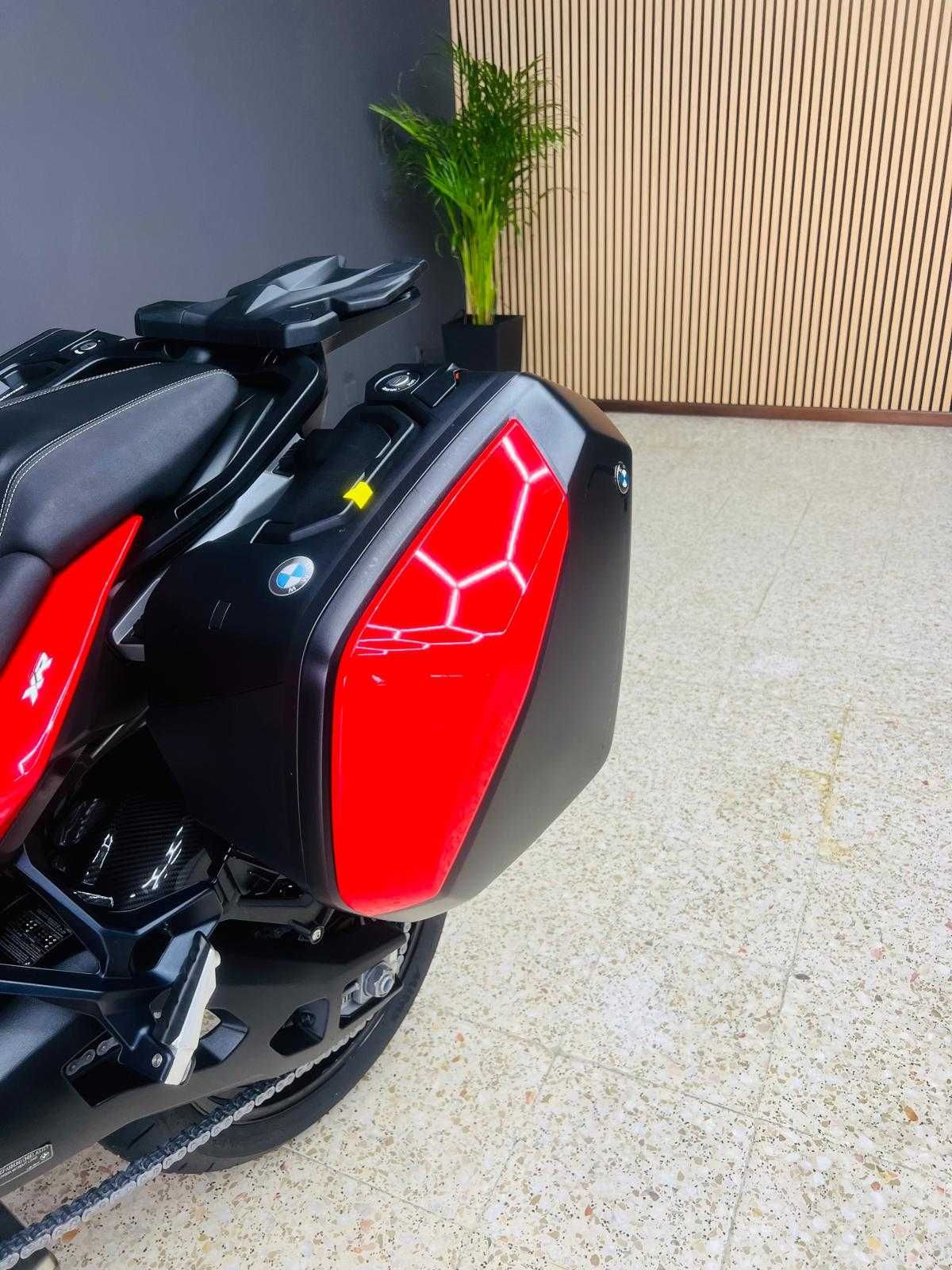 BMW S1000XR CARBON M